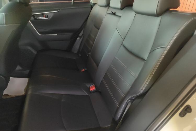 Used Toyota RAV4 2023 2.0L CVT Two-Wheel Drive 20th Anniversary Platinum Edition Left Rear Seat