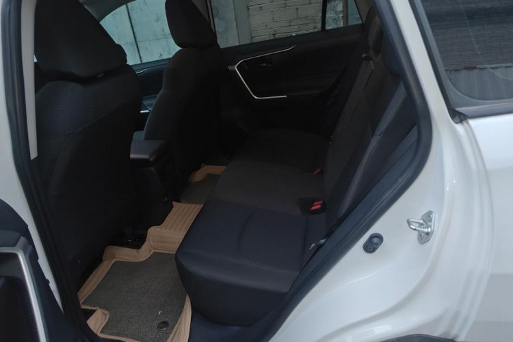 Used Toyota RAV4 2023 2.0L CVT Two-Wheel Drive Urban Edition Left Rear Seat