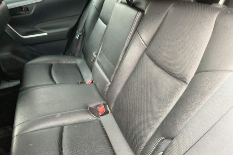 Used Toyota RAV4 2023 2.0L CVT Two-Wheel Drive Urban Edition Left Rear Seat