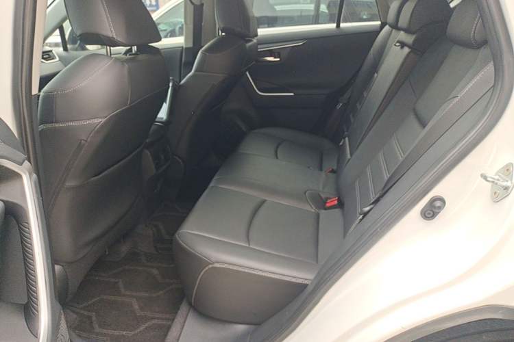Used Toyota RAV4 2023 2.0L CVT Two-Wheel Drive 20th Anniversary Platinum Edition Left Rear Seat
