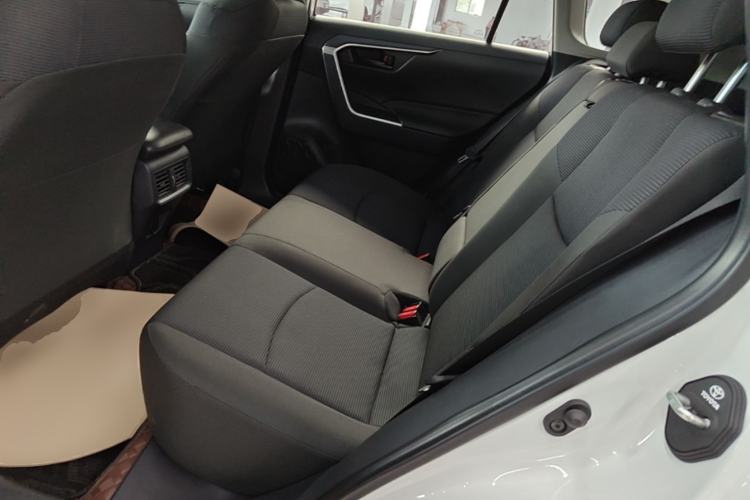 Used Toyota RAV4 2023 2.0L CVT Two-Wheel Drive Urban Edition Left Rear Seat