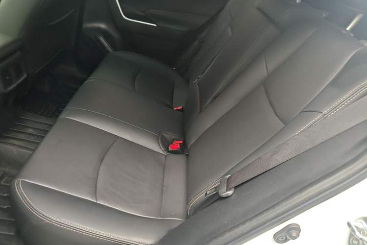 Used Toyota RAV4 2023 2.0L CVT Two-Wheel Drive Urban Edition Left Rear Seat