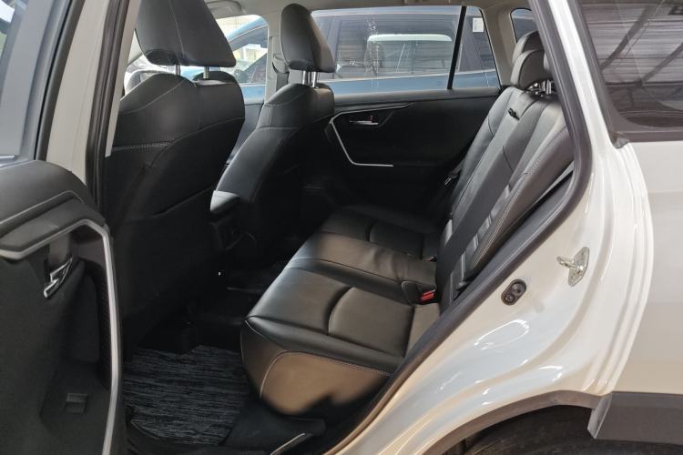 Used Toyota RAV4 2023 2.0L CVT Two-Wheel Drive 20th Anniversary Platinum Edition Left Rear Seat