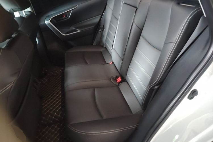 Used Toyota RAV4 2023 2.0L CVT Two-Wheel Drive Urban Edition Left Rear Seat