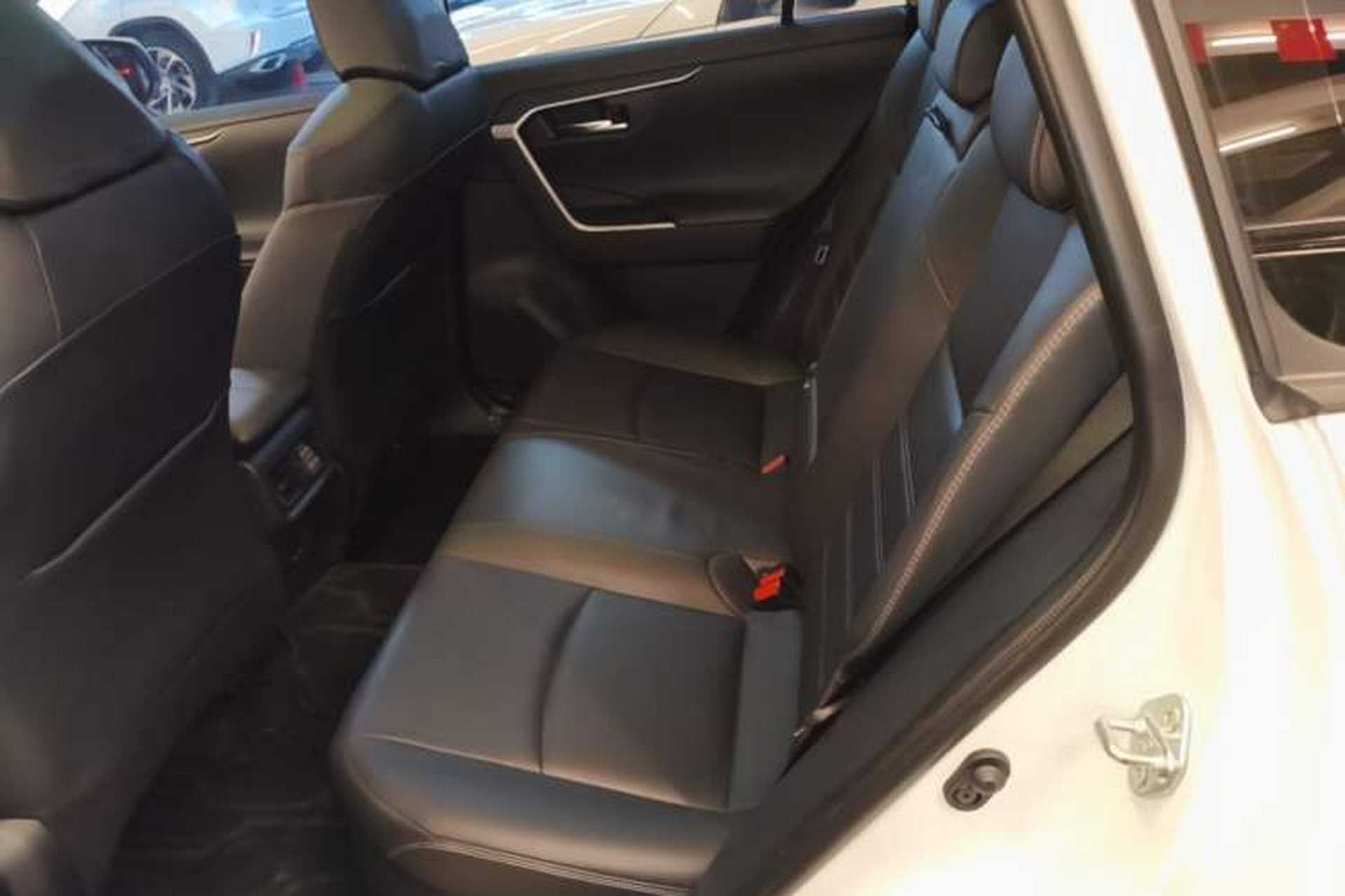 Used Toyota RAV4 2023 Dual-Engine 2.5L E-CVT Two-Wheel Drive Elite Plus Edition Left Rear Seat