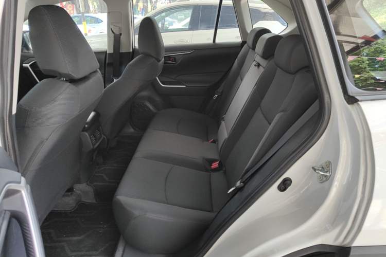 Used Toyota RAV4 2023 2.0L CVT Two-Wheel Drive Urban Edition Left Rear Seat