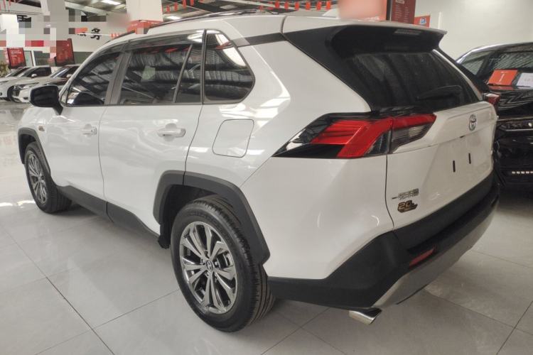 Used Toyota RAV4 2023 2.0L CVT Two-Wheel Drive 20th Anniversary Platinum Edition Left Side