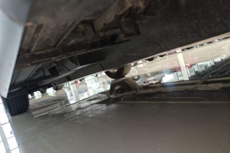 Used Toyota RAV4 2023 2.0L CVT Two-Wheel Drive Urban Edition Left Side Sill