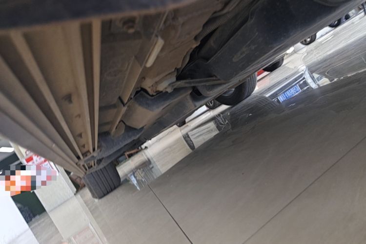 Used Toyota RAV4 2023 Dual-Engine 2.5L E-CVT Four-Wheel Drive Elite Plus Edition Left Side Sill