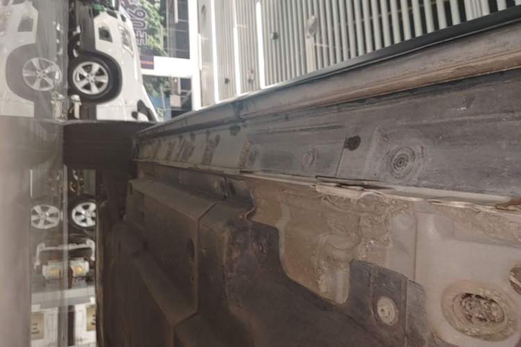 Used Toyota RAV4 2023 2.0L CVT Two-Wheel Drive Fashion Plus Edition Left Side Sill