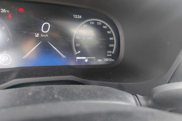 Used Toyota RAV4 2023 2.0L CVT Two-Wheel Drive 20th Anniversary Platinum Edition Odometer Close Up