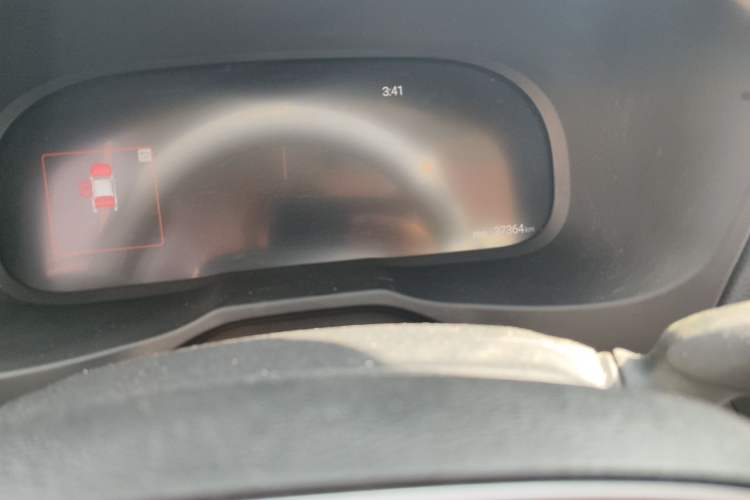 Used Toyota RAV4 2023 Dual-Engine 2.5L E-CVT Four-Wheel Drive Elite Plus Edition Odometer Close Up