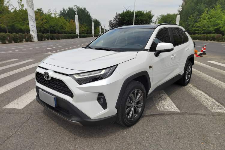 Used Toyota RAV4 2023 2.0L CVT Two-Wheel Drive 20th Anniversary Platinum Edition Guazi used car, China used car export, Used car for sale, Used  cars, Cheapest cars for sale