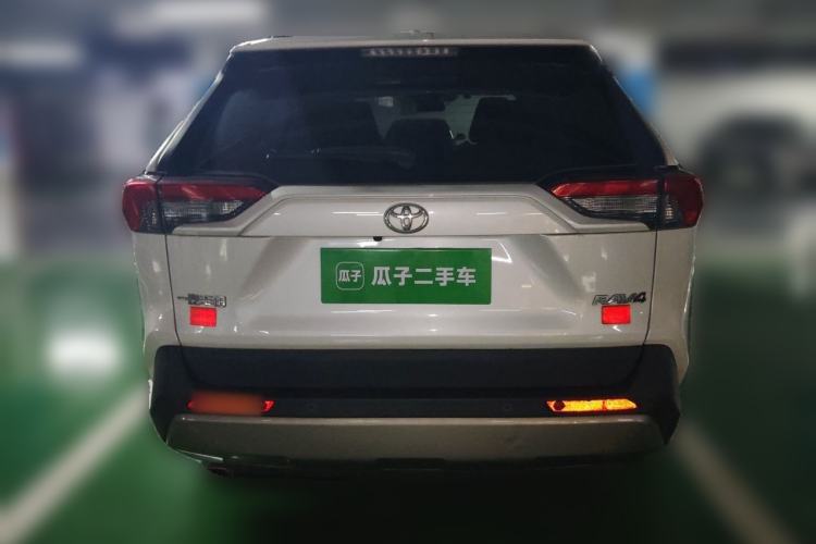 Used Toyota RAV4 2023 2.0L CVT Two-Wheel Drive Fashion Plus Edition Rear