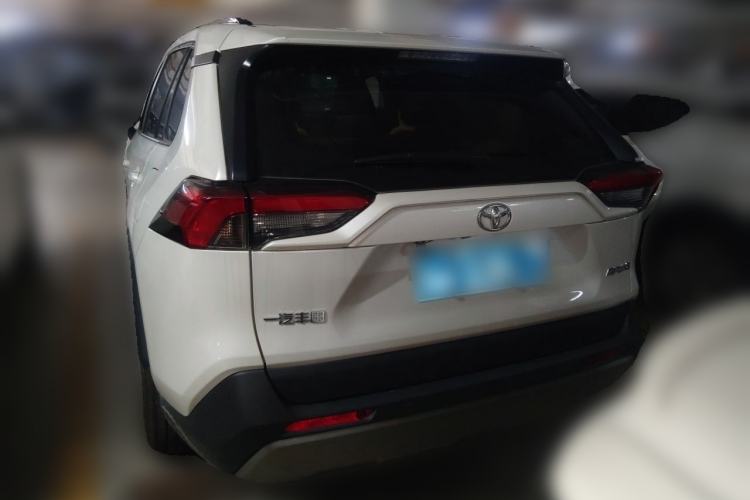 Used Toyota RAV4 2023 2.0L CVT Two-Wheel Drive Fashion Plus Edition Rear