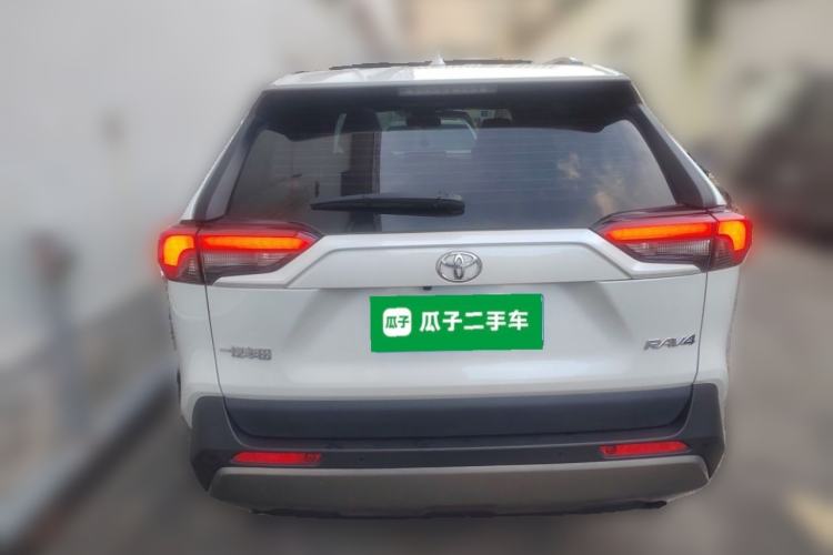Used Toyota RAV4 2023 2.0L CVT Two-Wheel Drive Fashion Plus Edition Rear