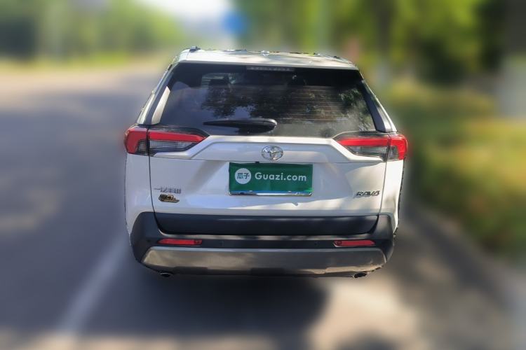 Used Toyota RAV4 2023 2.0L CVT Two-Wheel Drive 20th Anniversary Platinum Edition Rear
