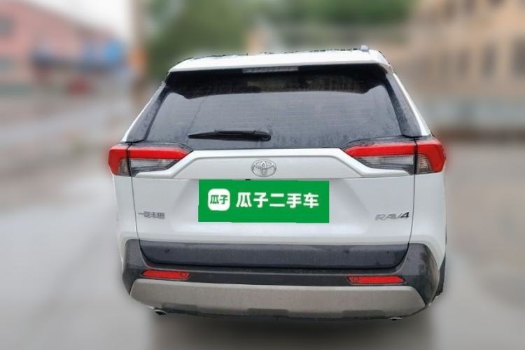 Used Toyota RAV4 2023 2.0L CVT Two-Wheel Drive Fashion Plus Edition Rear