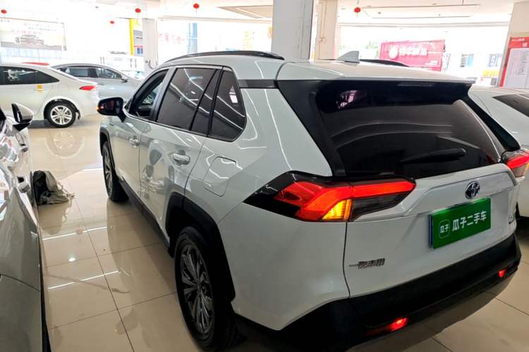 Used Toyota RAV4 2023 Dual-Engine 2.5L E-CVT Two-Wheel Drive Elite Plus Edition Rear Left 45 Deg
