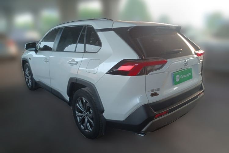Used Toyota RAV4 2023 2.0L CVT Two-Wheel Drive Fashion Plus Edition Rear Left 45 Deg