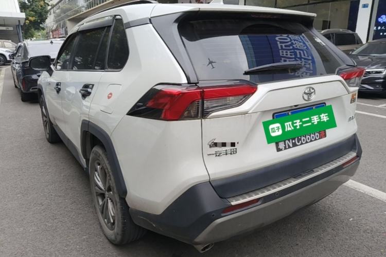 Used Toyota RAV4 2023 2.0L CVT Two-Wheel Drive Fashion Plus Edition Rear Left 45 Deg