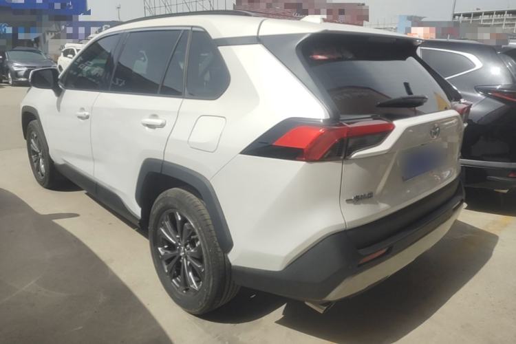 Used Toyota RAV4 2023 2.0L CVT Two-Wheel Drive Fashion Plus Edition Rear Left 45 Deg
