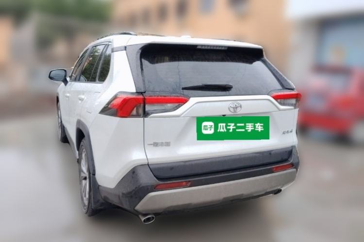 Used Toyota RAV4 2023 2.0L CVT Two-Wheel Drive Fashion Plus Edition Rear Left 45 Deg