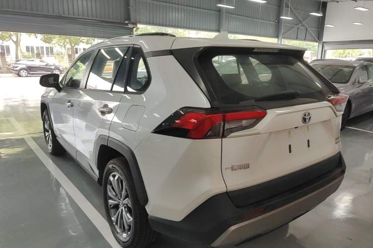 Used Toyota RAV4 2023 Dual-Engine 2.5L E-CVT Two-Wheel Drive Elite Plus Edition Rear Left 45 Deg