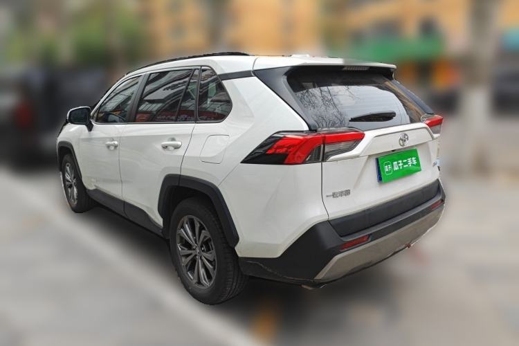 Used Toyota RAV4 2023 2.0L CVT Two-Wheel Drive Fashion Plus Edition Rear Left 45 Deg