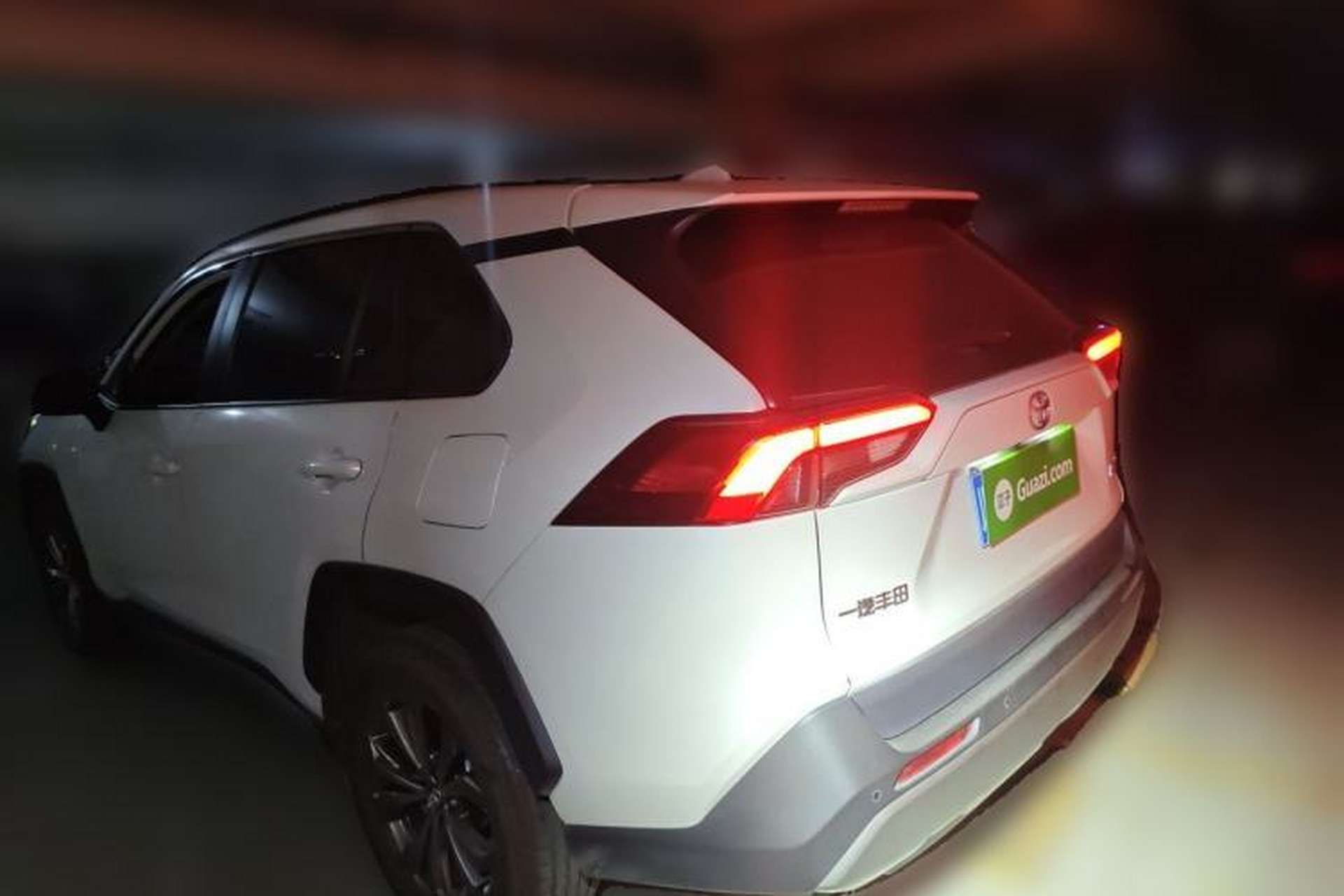 Used Toyota RAV4 2023 2.0L CVT Two-Wheel Drive Fashion Plus Edition Rear Left 45 Deg