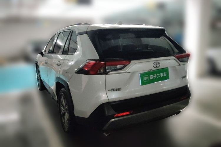 Used Toyota RAV4 2023 2.0L CVT Two-Wheel Drive Fashion Plus Edition Rear Left 45 Deg