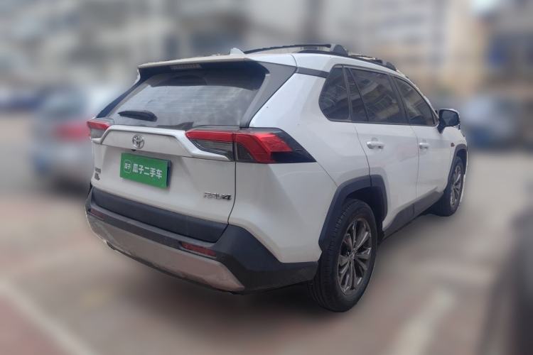 Used Toyota RAV4 2023 2.0L CVT Two-Wheel Drive 20th Anniversary Platinum Edition Rear Right 45 Deg