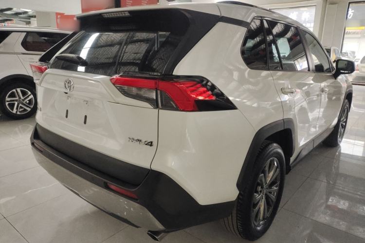 Used Toyota RAV4 2023 2.0L CVT Two-Wheel Drive Fashion Plus Edition Rear Right 45 Deg