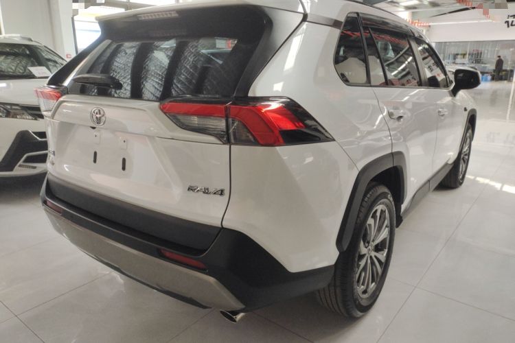 Used Toyota RAV4 2023 2.0L CVT Two-Wheel Drive 20th Anniversary Platinum Edition Rear Right 45 Deg