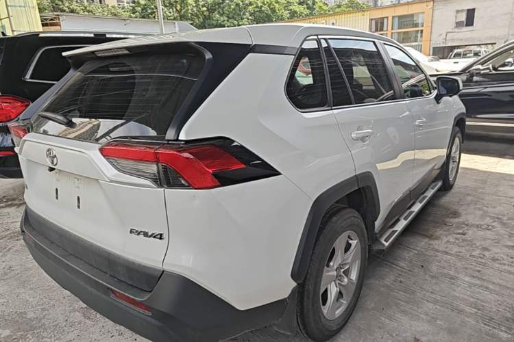 Used Toyota RAV4 2023 2.0L CVT Two-Wheel Drive Urban Edition Rear Right 45 Deg