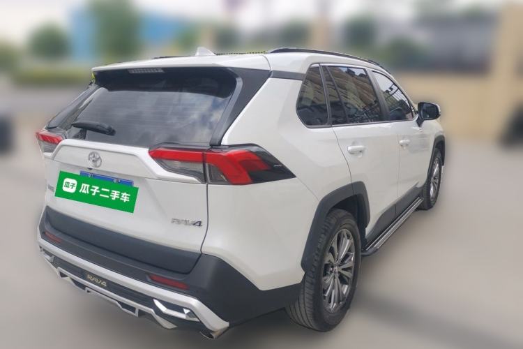 Used Toyota RAV4 2023 2.0L CVT Two-Wheel Drive Fashion Plus Edition Rear Right 45 Deg