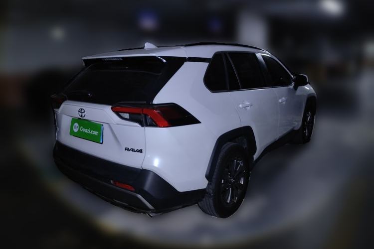 Used Toyota RAV4 2023 2.0L CVT Two-Wheel Drive Fashion Plus Edition Rear Right 45 Deg