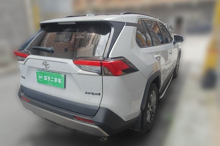 Used Toyota RAV4 2023 2.0L CVT Two-Wheel Drive Fashion Plus Edition Rear Right 45 Deg