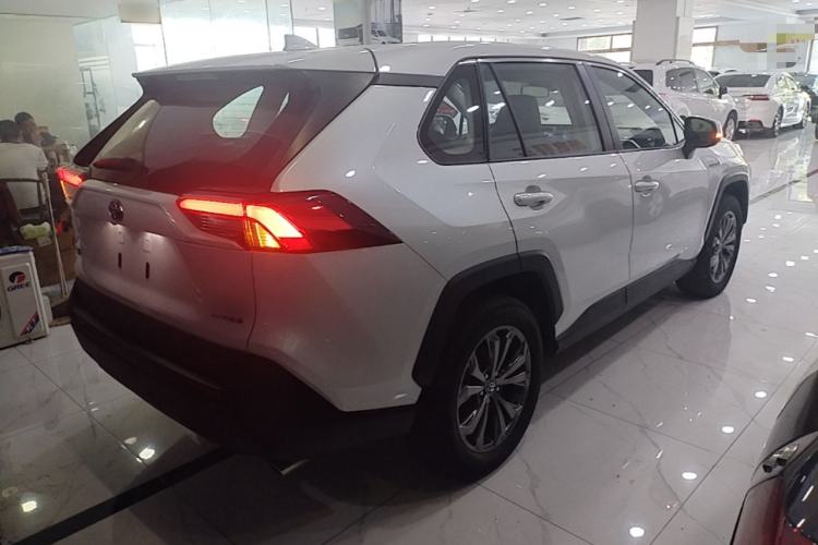 Used Toyota RAV4 2023 Dual-Motor 2.5L E-CVT Two-Wheel Drive Elite Edition Rear Right 45 Deg