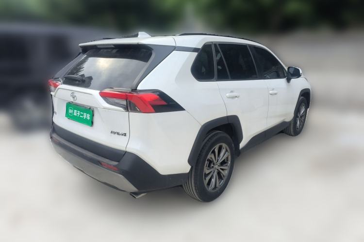 Used Toyota RAV4 2023 2.0L CVT Two-Wheel Drive Fashion Plus Edition Rear Right 45 Deg