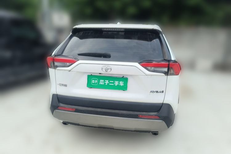 Used Toyota RAV4 2023 2.0L CVT Two-Wheel Drive Fashion Plus Edition Rear