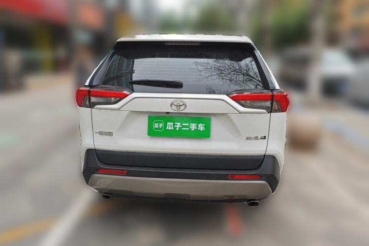 Used Toyota RAV4 2023 2.0L CVT Two-Wheel Drive Fashion Plus Edition Rear