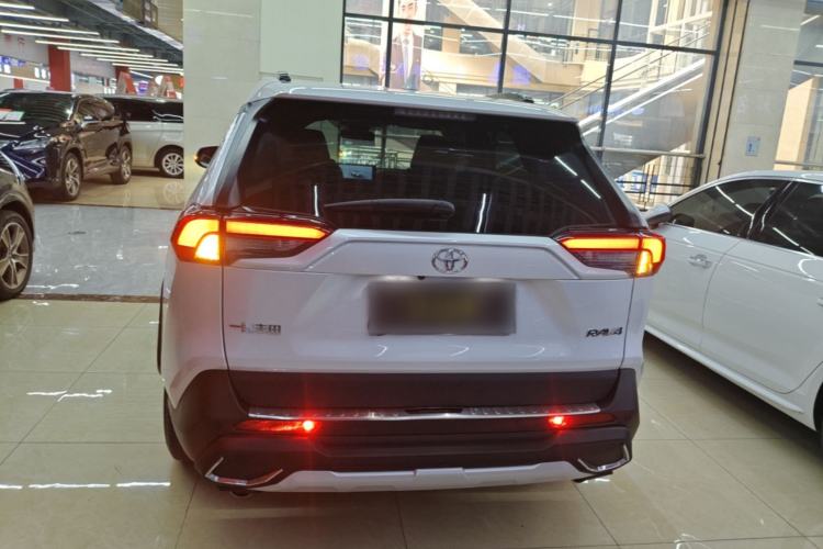 Used Toyota RAV4 2023 2.0L CVT Two-Wheel Drive Urban Edition Rear