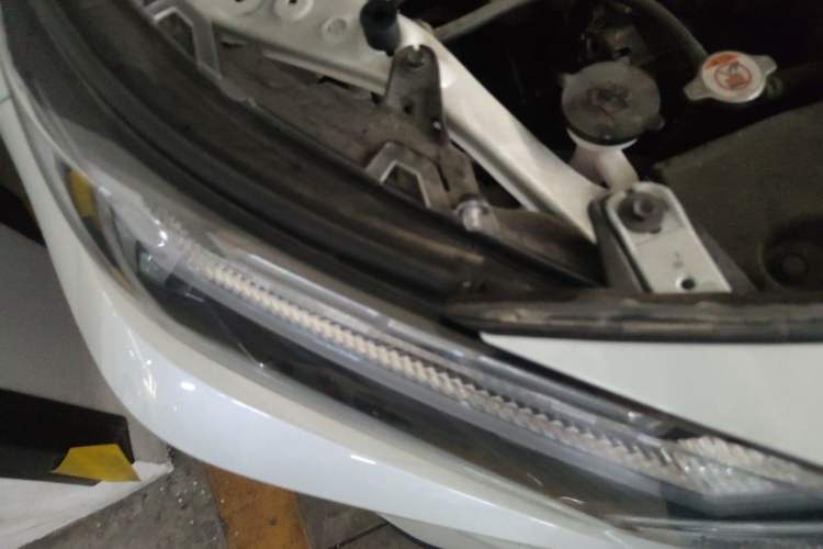 Used Toyota RAV4 2023 2.0L CVT Two-Wheel Drive Fashion Plus Edition Right Front Headlight