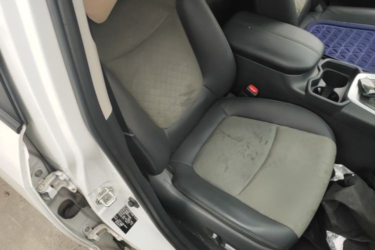 Used Toyota RAV4 2023 2.0L CVT 4x4 Explorer Plus Edition Right Front Seat