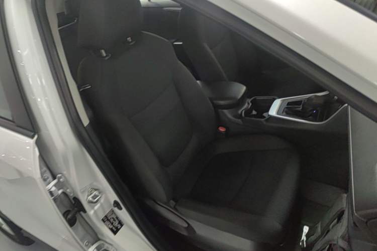 Used Toyota RAV4 2023 2.0L CVT Two-Wheel Drive Urban Edition Right Front Seat