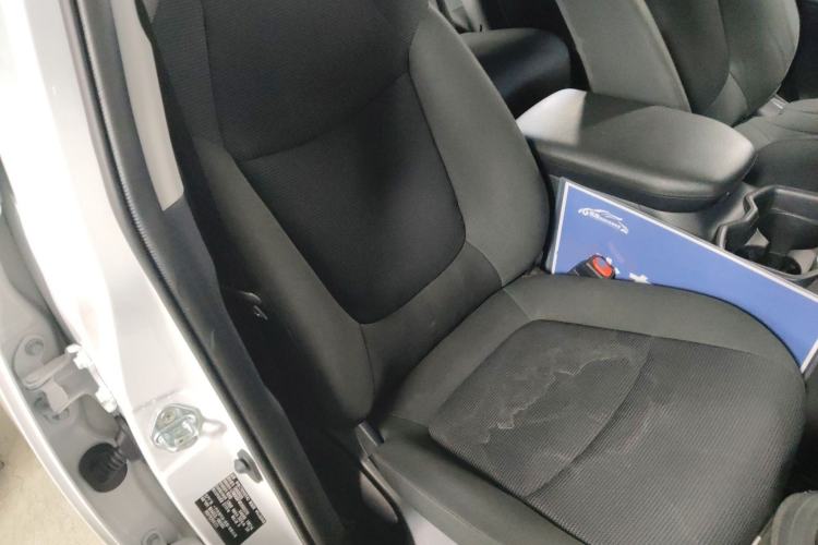 Used Toyota RAV4 2023 2.0L CVT Two-Wheel Drive Urban Edition Right Front Seat
