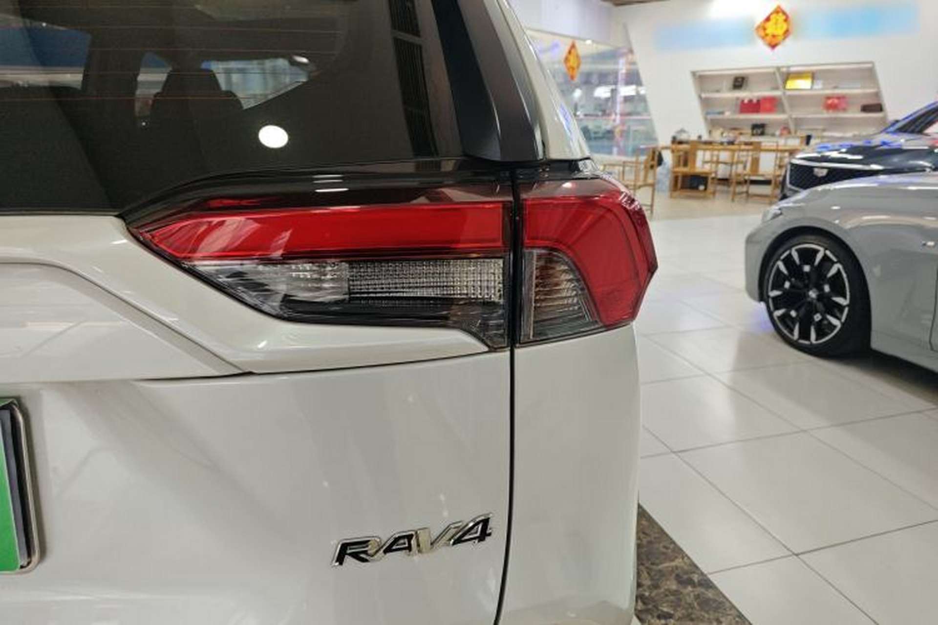 Used Toyota RAV4 2023 2.0L CVT Two-Wheel Drive 20th Anniversary Platinum Edition Right Rear Taillight