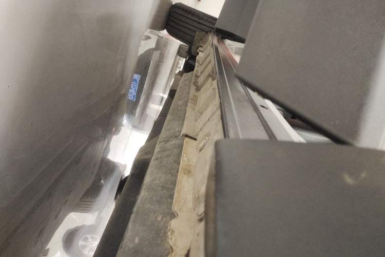 Used Toyota RAV4 2023 2.0L CVT Two-Wheel Drive 20th Anniversary Platinum Edition Right Side Sill