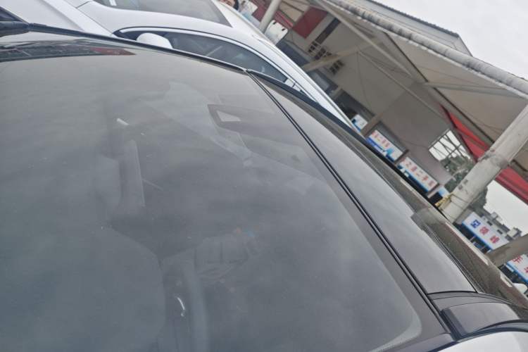 Used Toyota RAV4 2023 2.0L CVT Two-Wheel Drive Fashion Plus Edition Roof